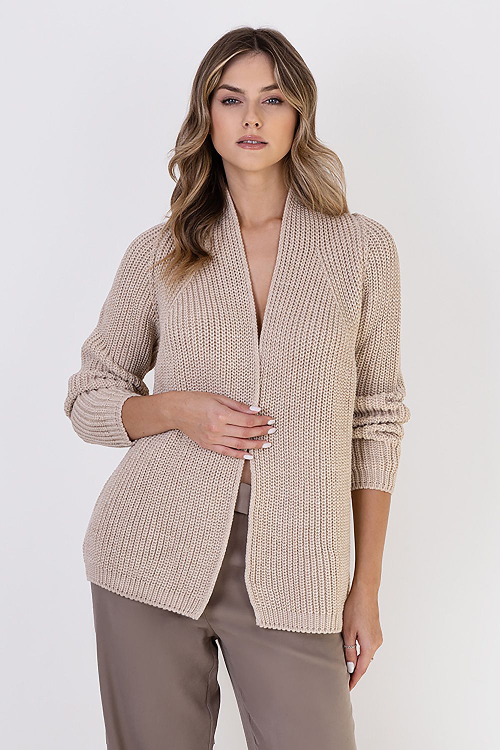 Cardigan model 187253 MKM