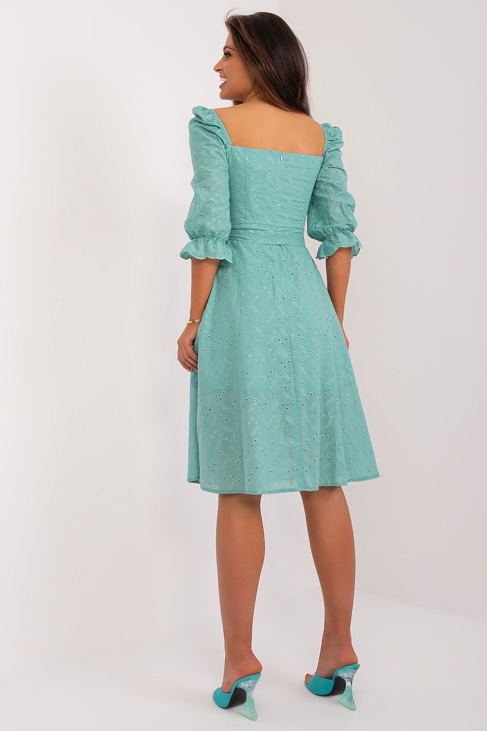 Robe de jour model 195785 Lakerta