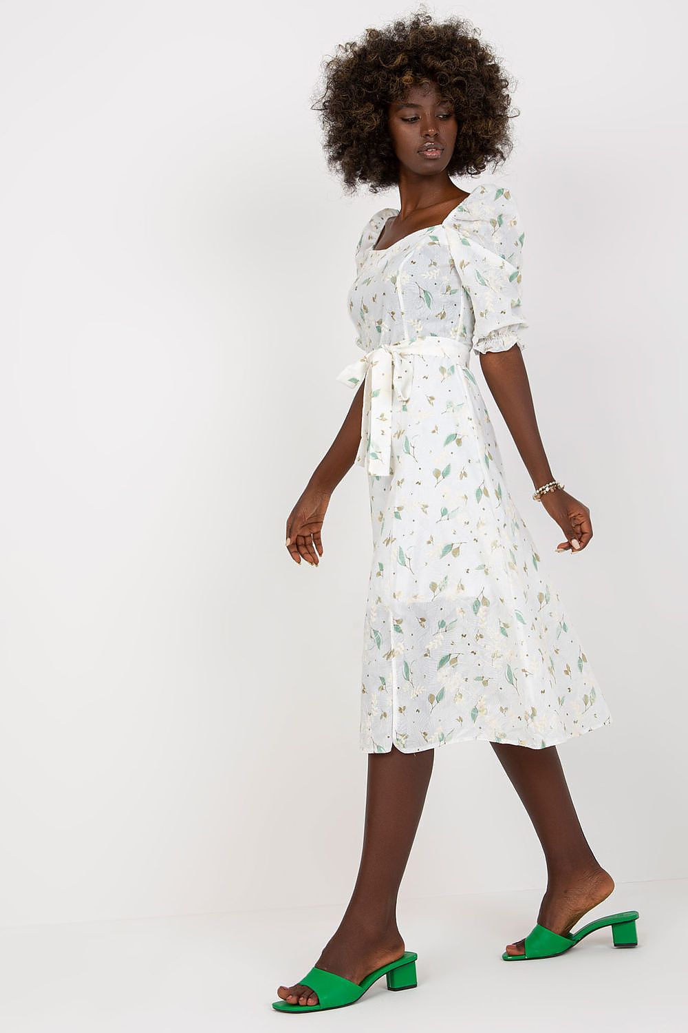 Robe de jour model 195794 Lakerta