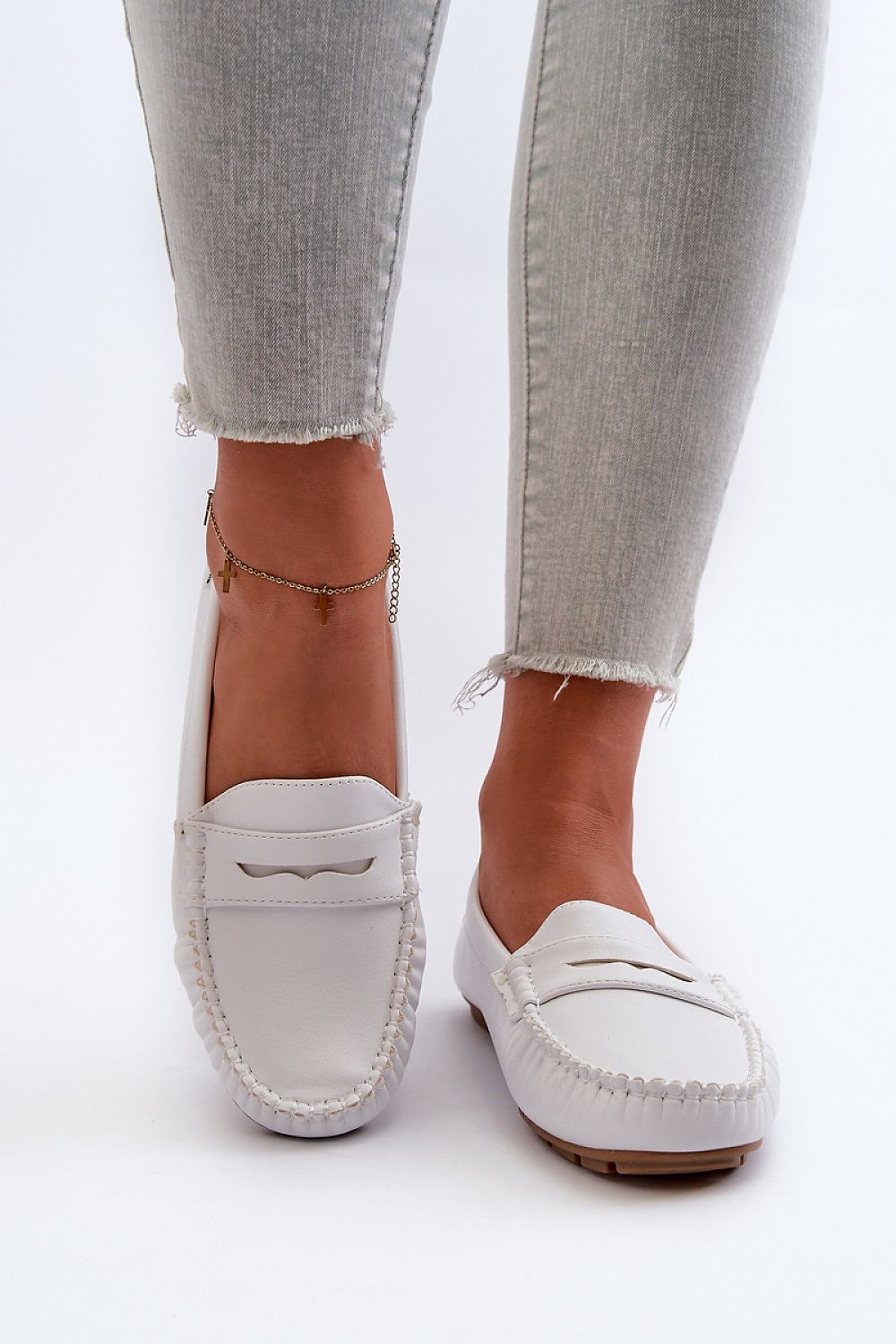 Moccasins model 198709 Step in style