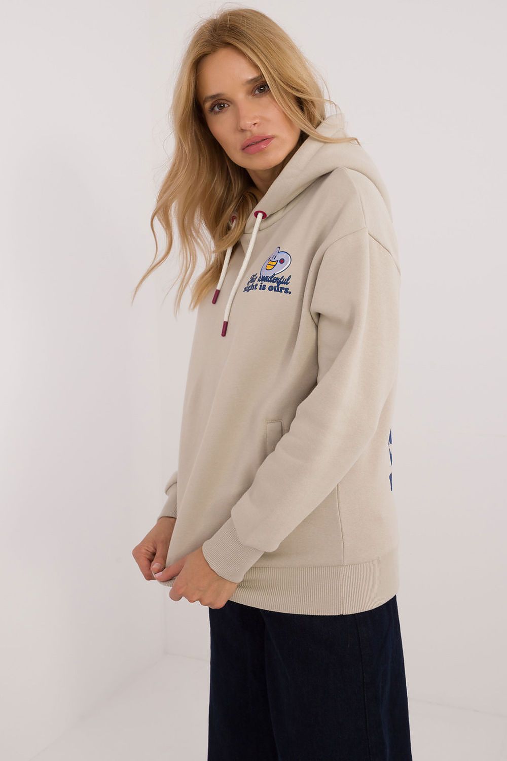 Sweatshirt model 200432 Sublevel