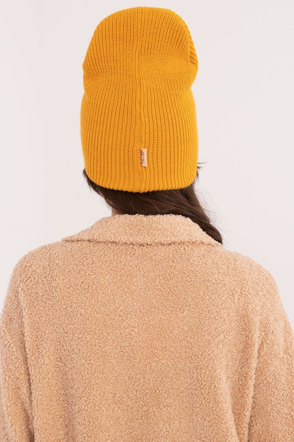 Bonnet model 201430 Rue Paris