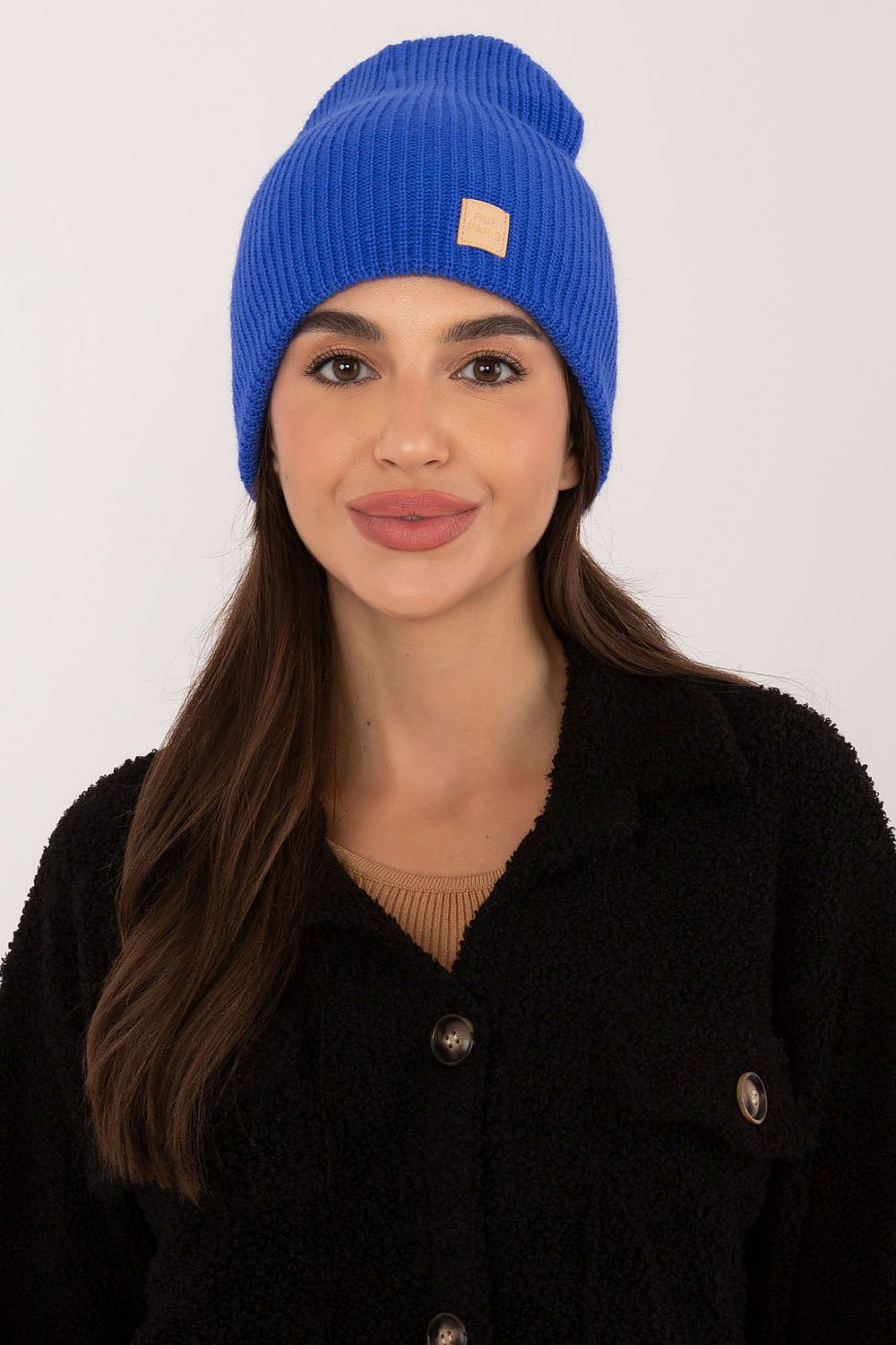 Bonnet model 201430 Rue Paris