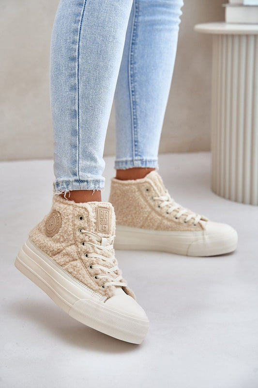 Baskets model 201923 Step in style