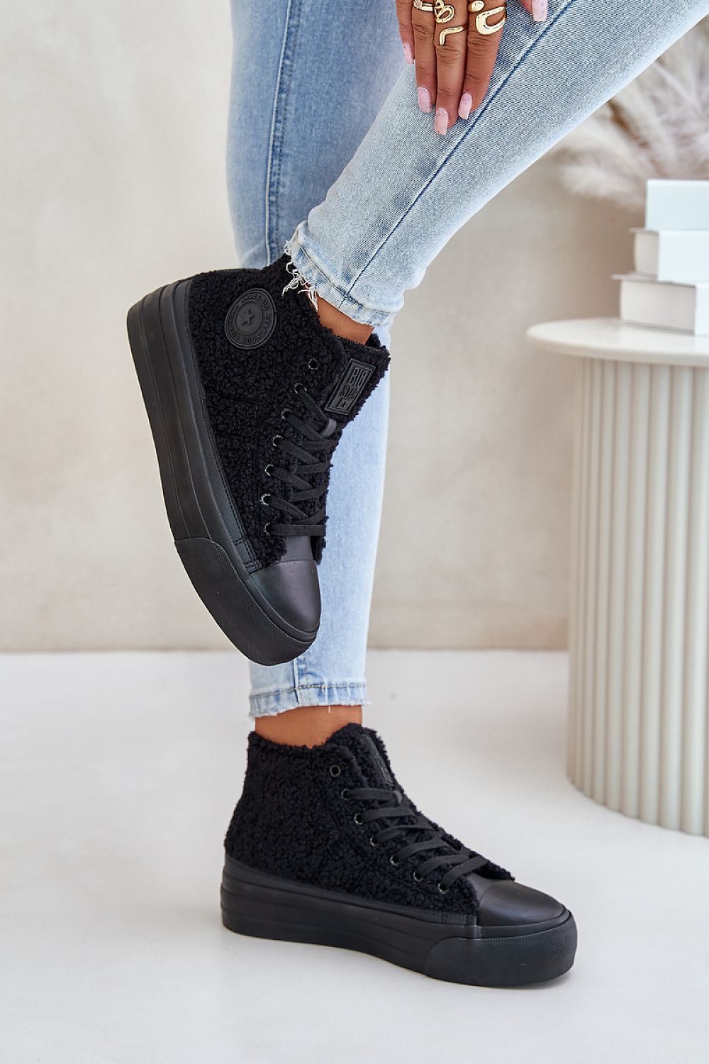 Baskets model 201923 Step in style