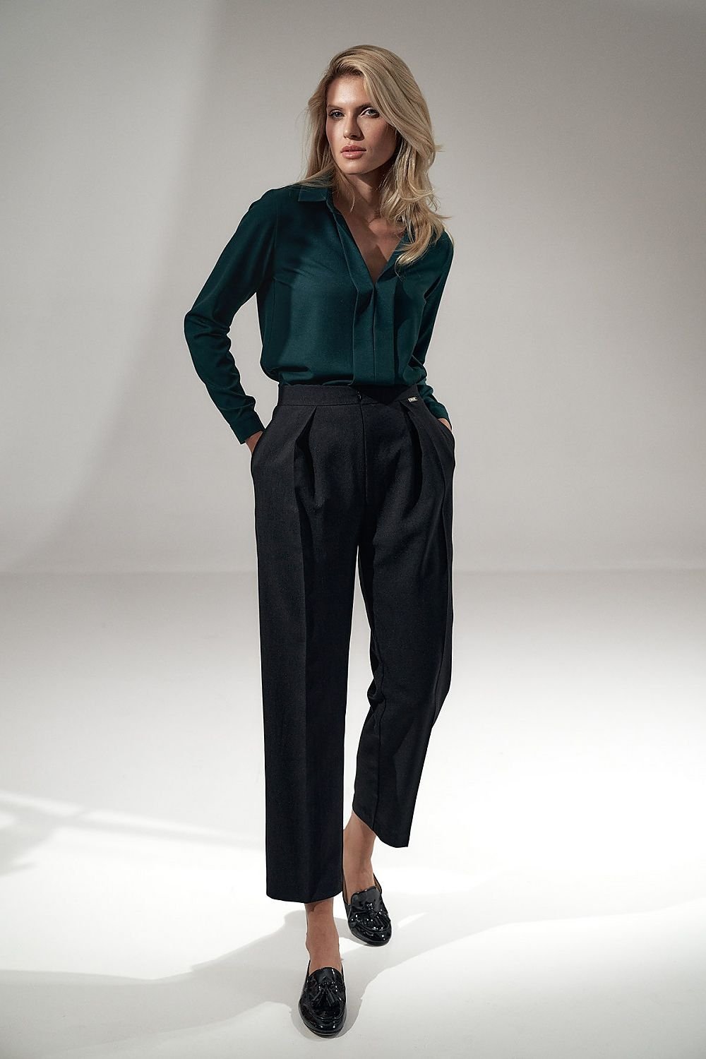 Pantalon femme model 150793 Figl