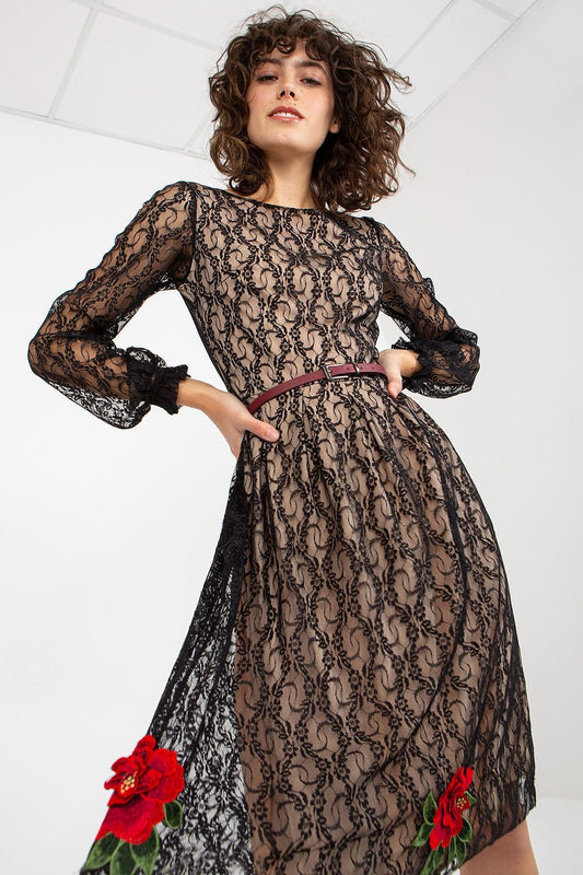 Robe de soirée model 174942 Lakerta