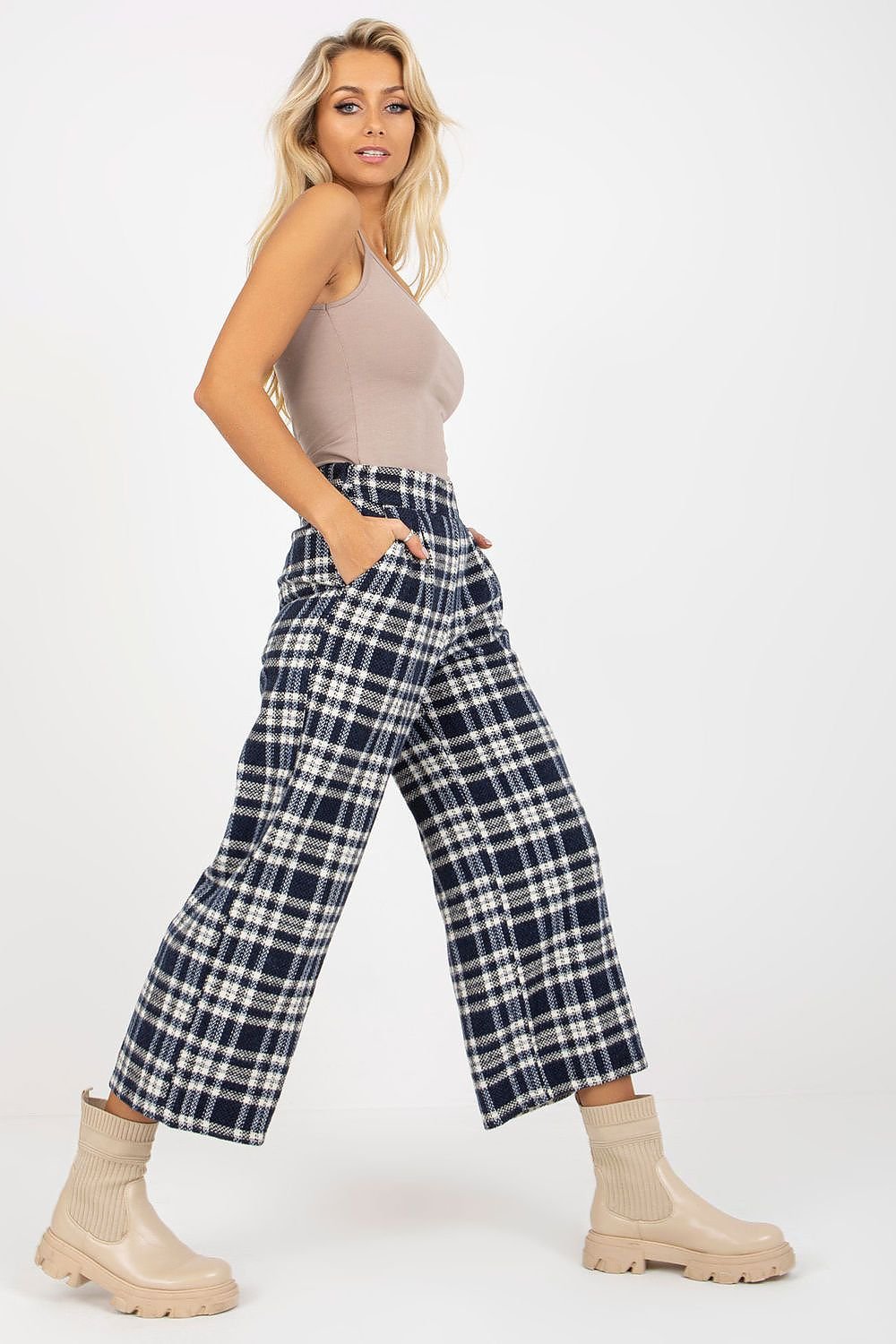 Pantalon femme model 175003 Lakerta