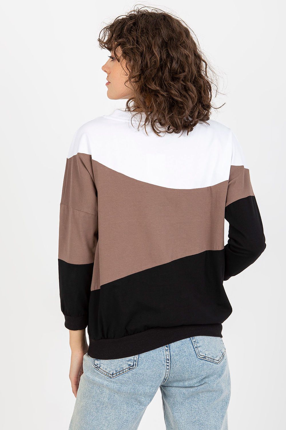 Sweatshirt model 175198 Relevance