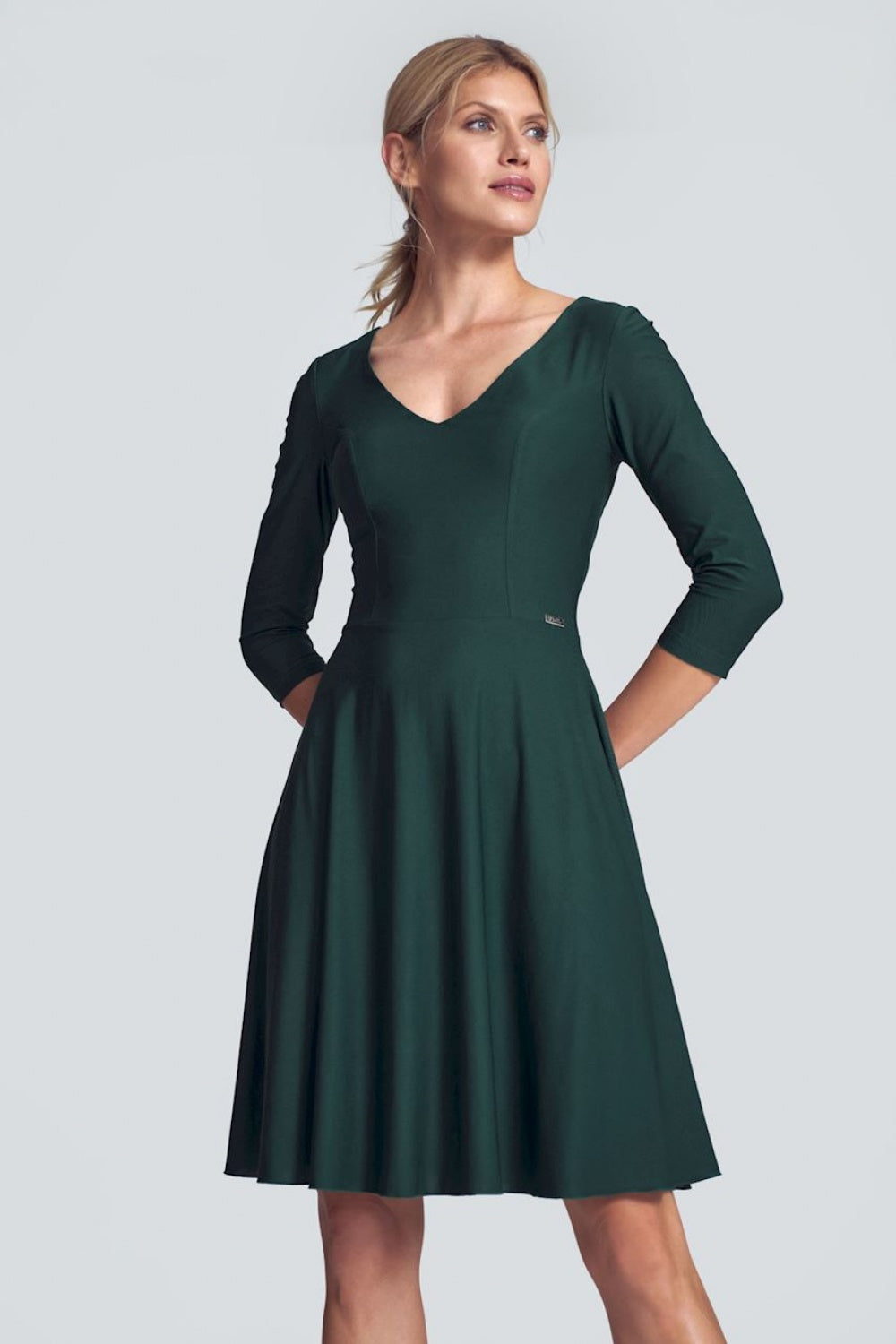 Robe de cocktail model 147915 Figl-0